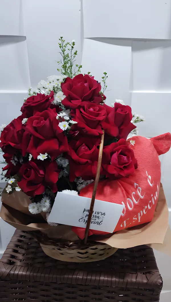 Cesta Romântica com chocolate